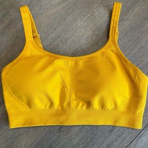 Soma Sport Seamless Ballet Back- Small/ Amber yellow